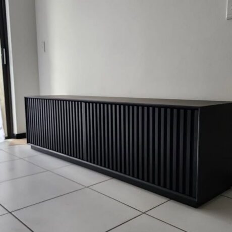 Neoentle Exclusive TV Stand