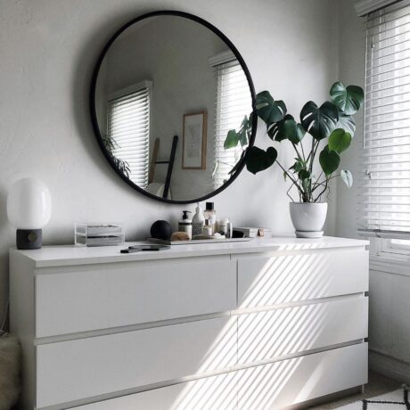 Neoentle Exclusive Chest of Drawers