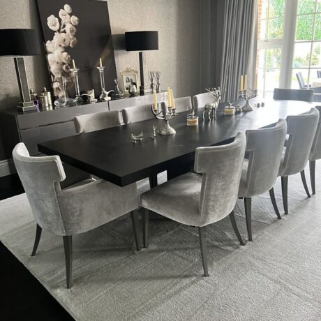 Neoentle Luxurious Dining Set